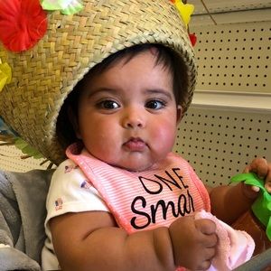 Meet your Posher, Danielle